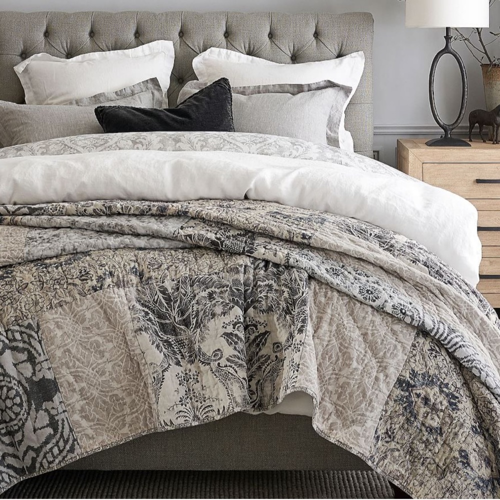 Pottery Barn Tessa Handcrafted Linen/Cotton Quilt